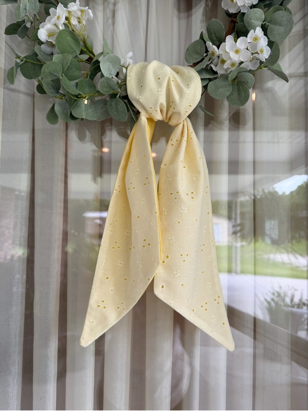 Wreath sash